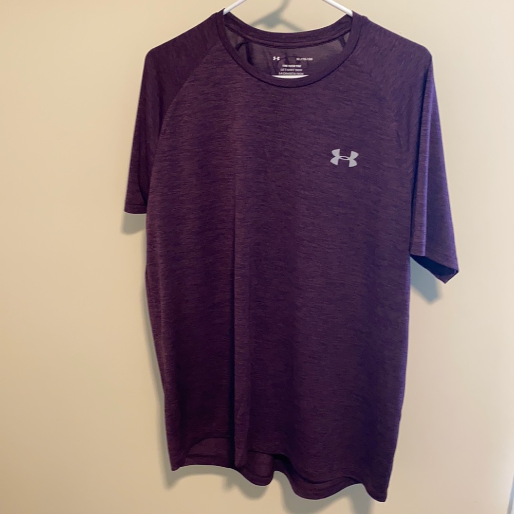 Under Armour tech tee
